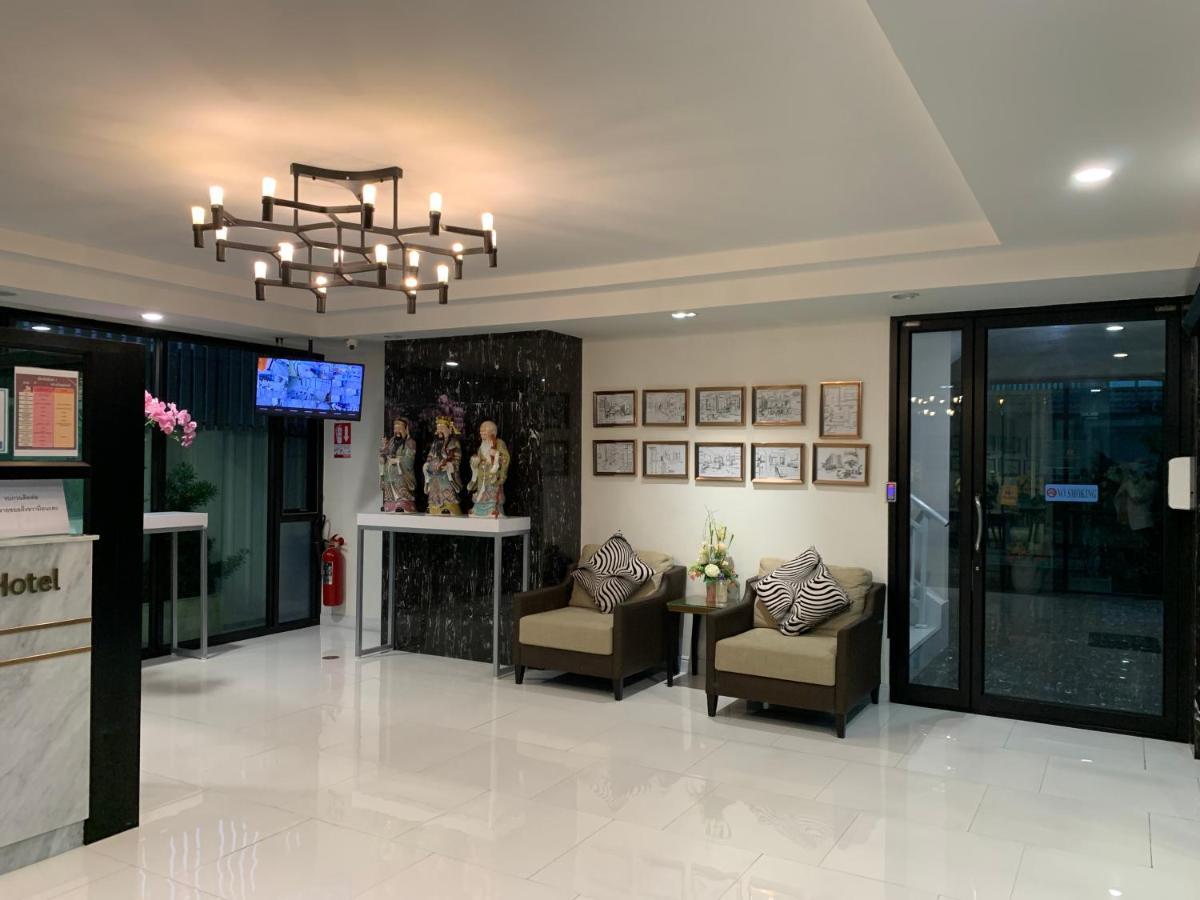 Icare Residence & Hotel Bangkok Exterior photo